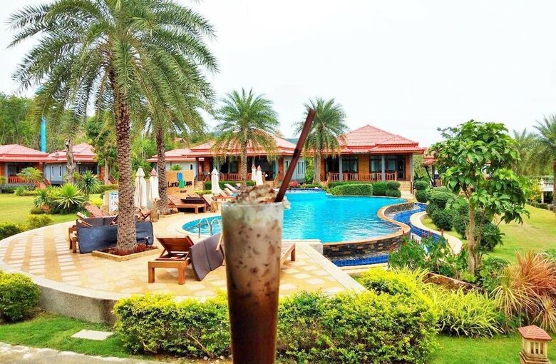 Hotel Lanta Lapaya Resort