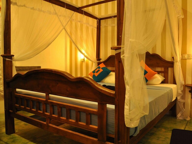 Hotel Helis Place