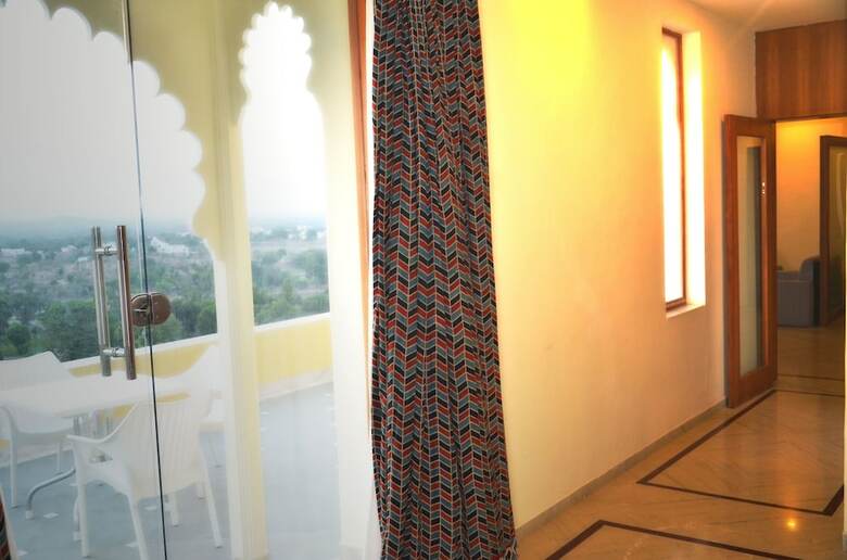 Hotel Justa Brij Bhoomi Nathdwara