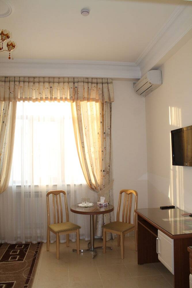 Hotel North Star (Byurakan)
