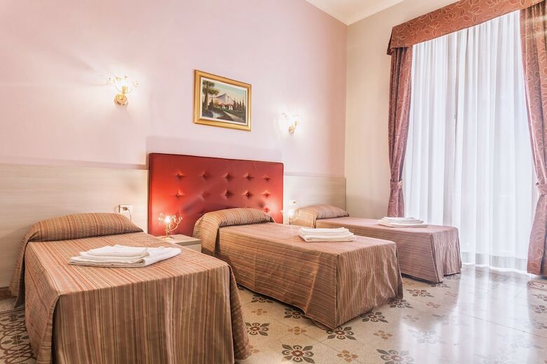 Hotel Domus Napoleone