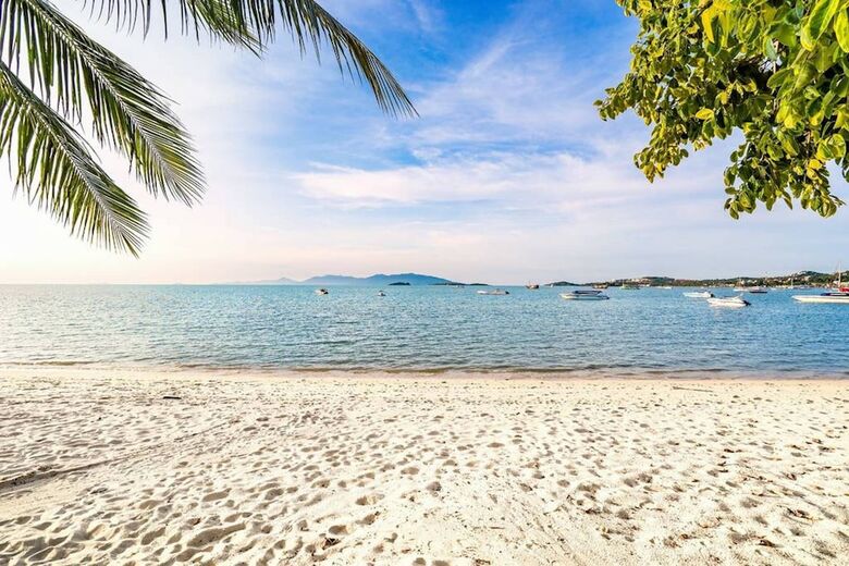 3 Bedroom Beach Front Villa Bangrak