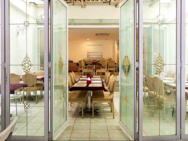 Jayleen Clarke Quay Hotel