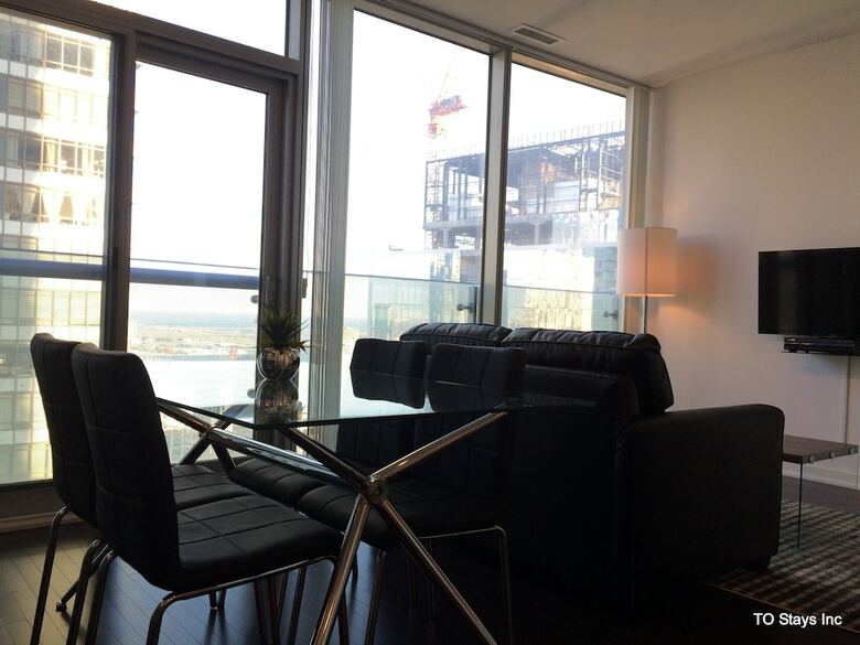To Stays - York And Lakeshore