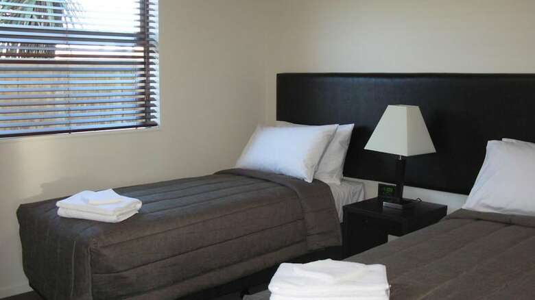Pegasus Gateway Motels And Apartments