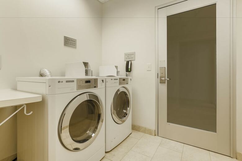 Hotel Courtyard By Marriott Dallas Midlothian-midlothian Conf Ctr