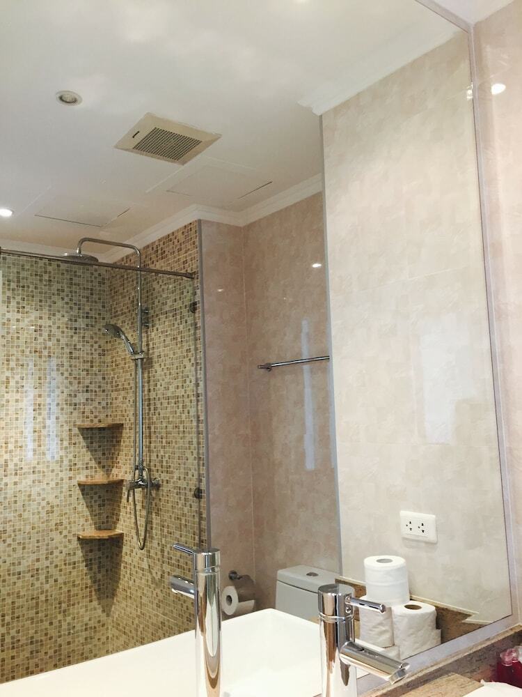 View Talay 6 Condominium By Honey