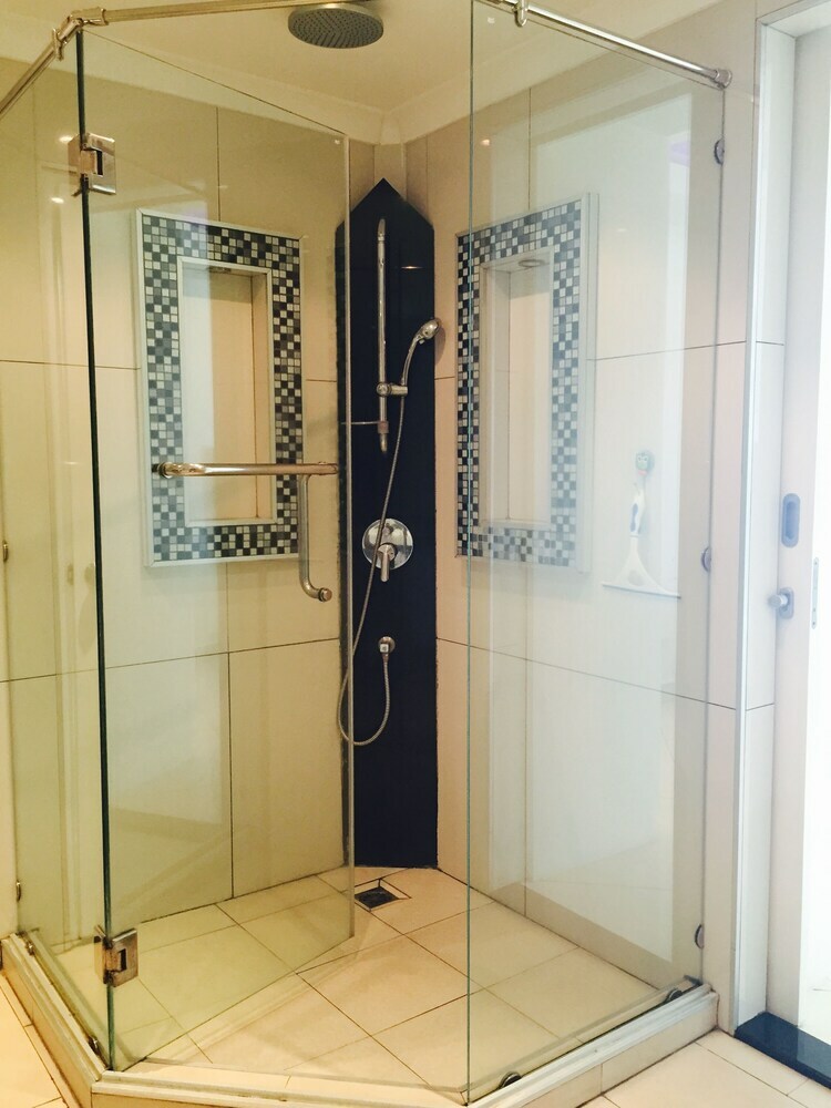 View Talay 6 Condominium By Honey