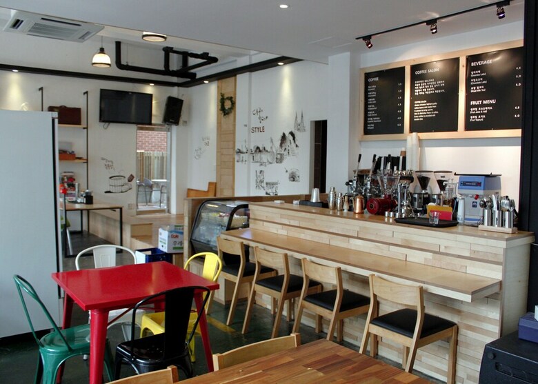 The Style Capsule Guesthouse - Hostel