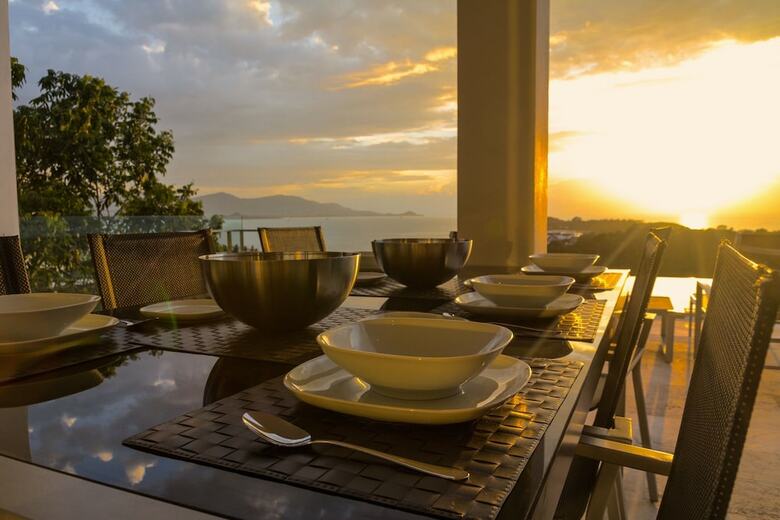 Red Sky Beach View Villa