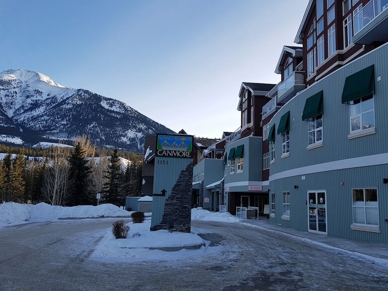 Sunset Resorts Canmore And Spa