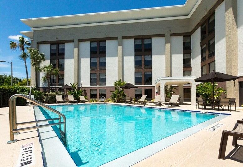 Hotel Hampton Inn Daytona Speedway