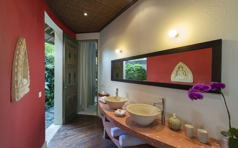 Tirta Naga Villa