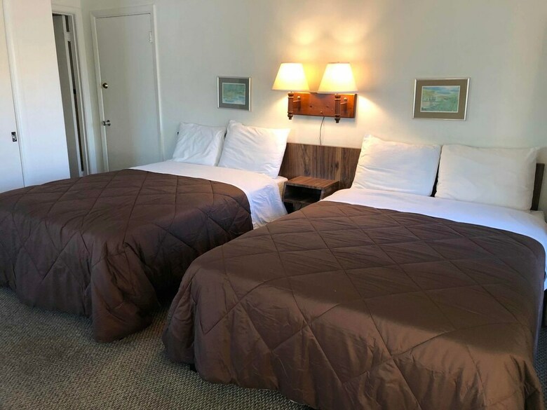 Rose Motel