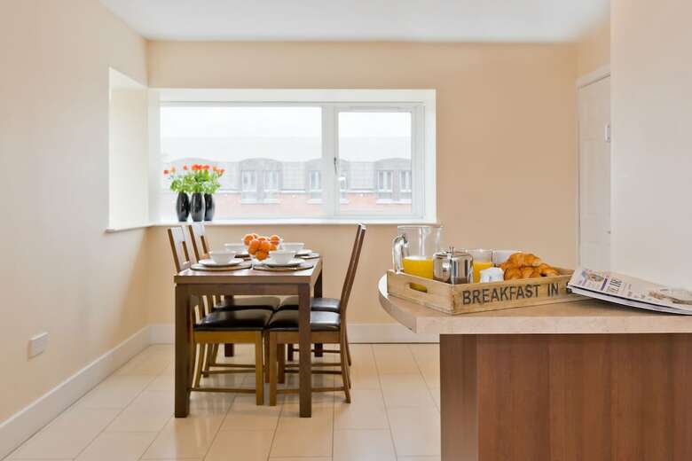 Apartamentos Pearse Street Suites