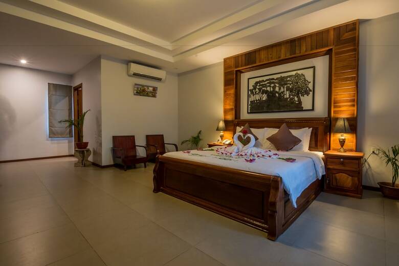 Indra Porak Residence Hotel