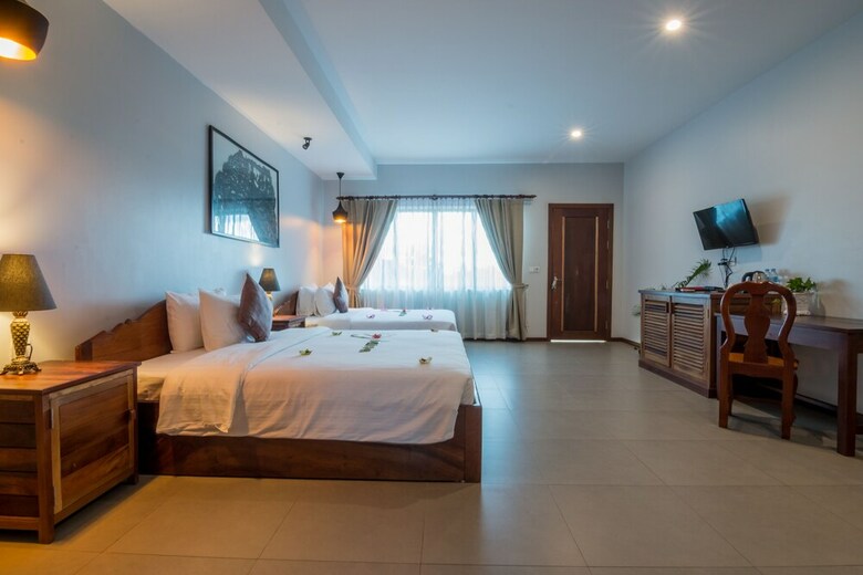 Indra Porak Residence Hotel