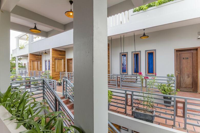 Indra Porak Residence Hotel