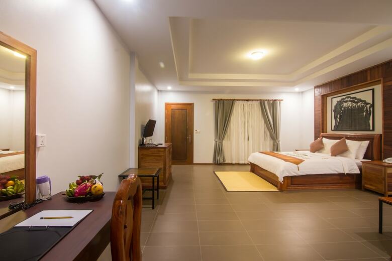 Indra Porak Residence Hotel