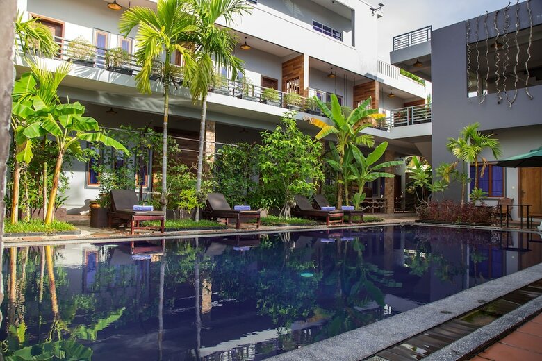 Indra Porak Residence Hotel
