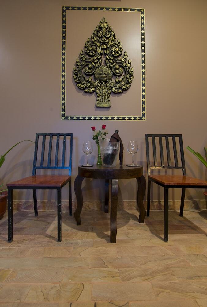 Indra Porak Residence Hotel
