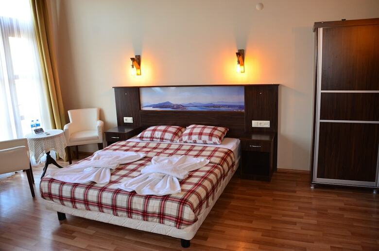Eden Selene Hotel