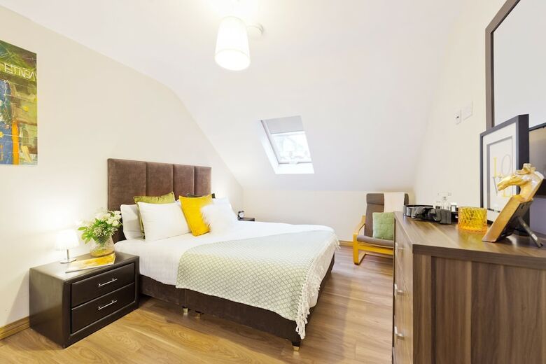 Apartamentos The Five Lamps Suites