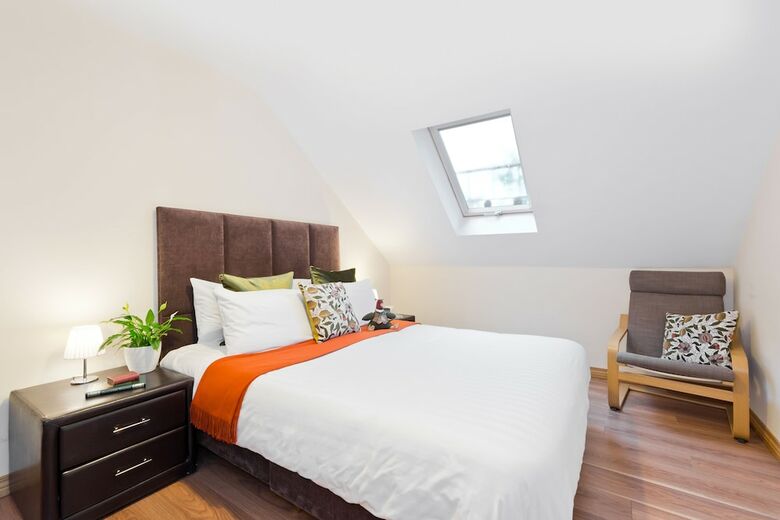 Apartamentos The Five Lamps Suites