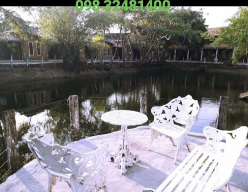 Hostal Chal� Da Praia Residence