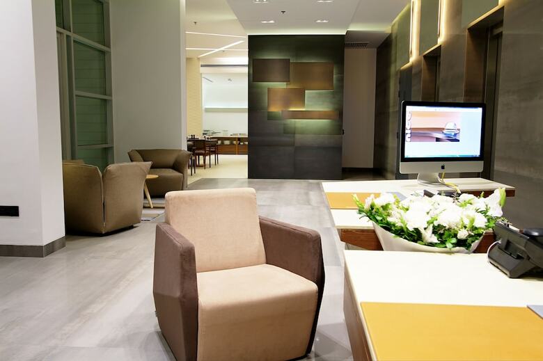 Hotel Space Apartments