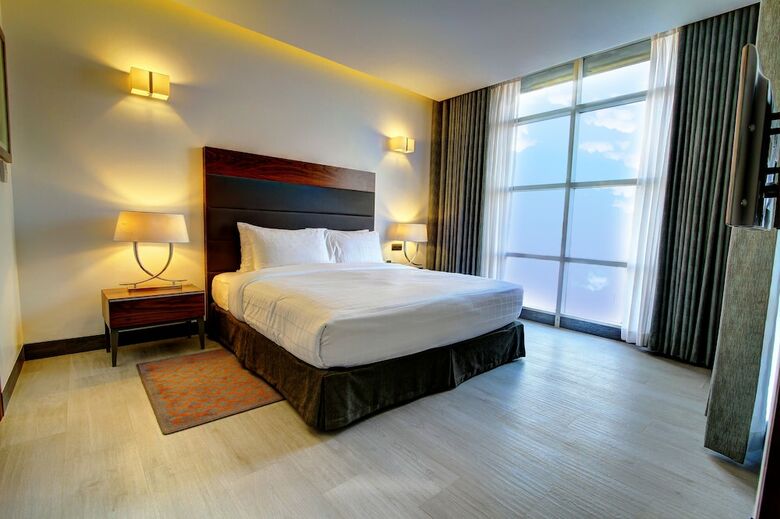 Hotel Space Apartments