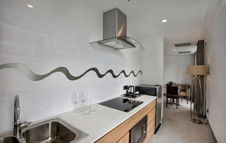 Hotel Space Apartments