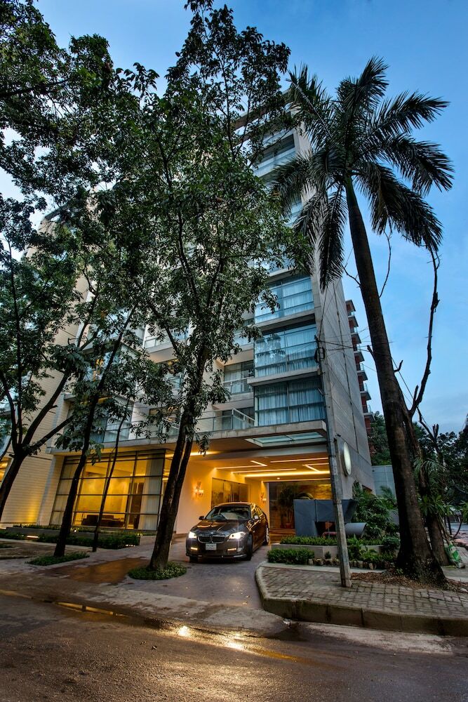 Hotel Space Apartments