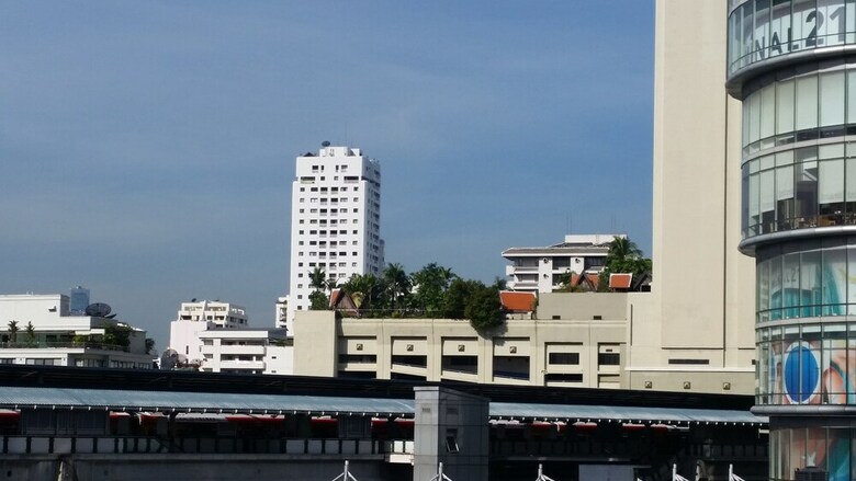 Hotel W 21 By Serene Asoke Suites