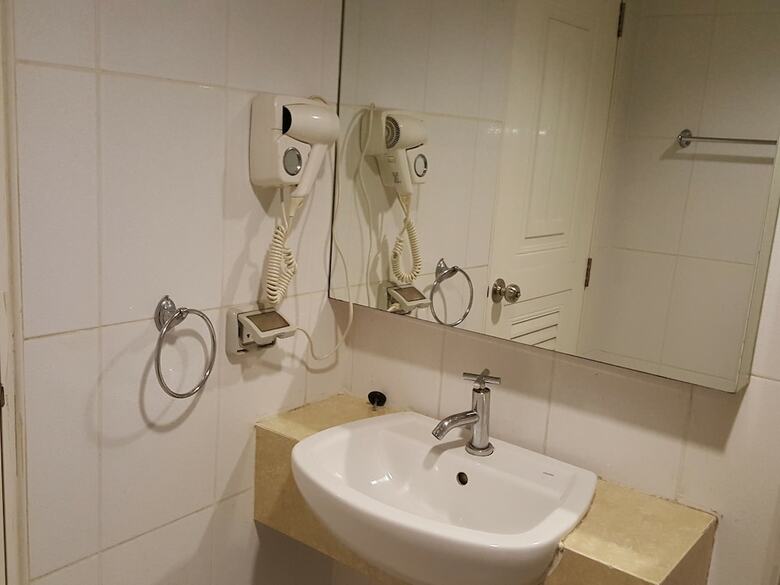 Hotel W 21 By Serene Asoke Suites