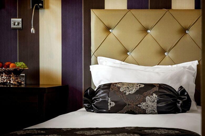 Grand Sapphire Hotel