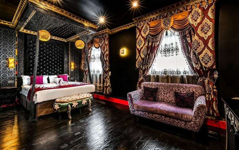 Grand Sapphire Hotel