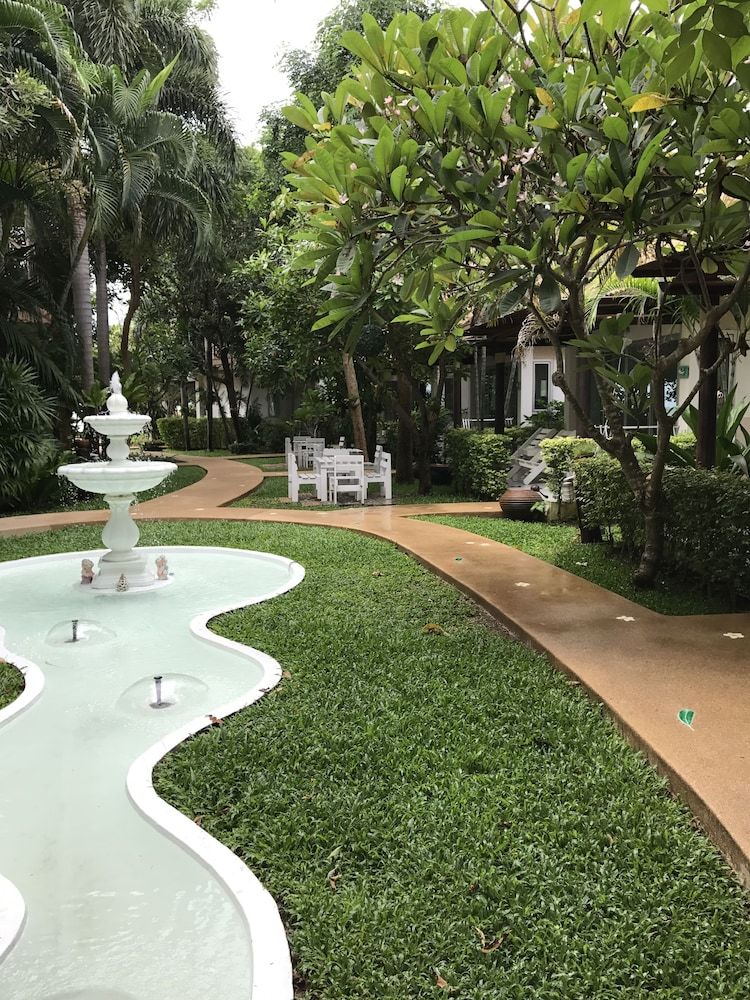 Hotel Chez Nous Boutique Resort