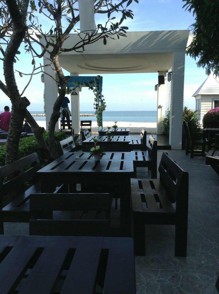 Hotel Chez Nous Boutique Resort
