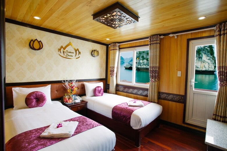 Halong Cristina Diamond Cruise