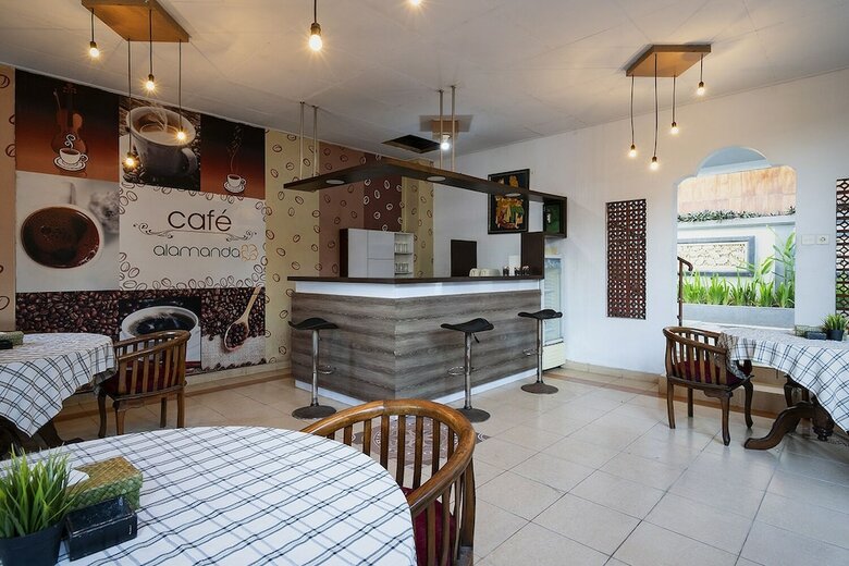 Hotel Alamanda Canggu Villa
