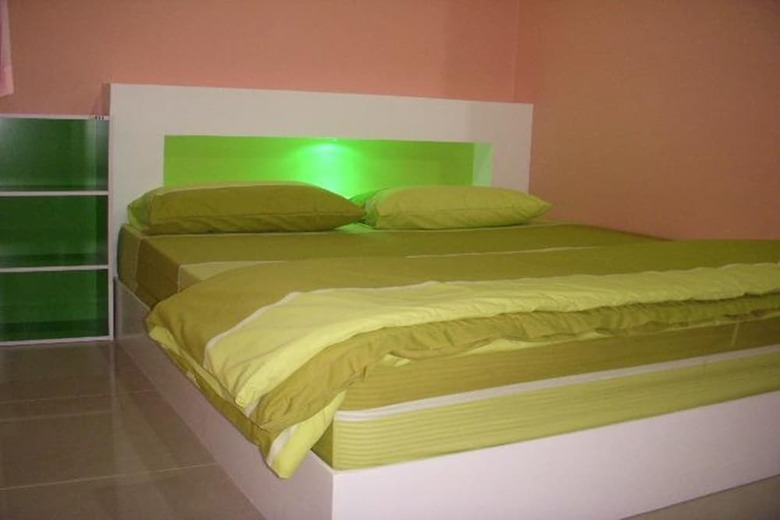 Hotel Baan Kan Eang Koh Lan