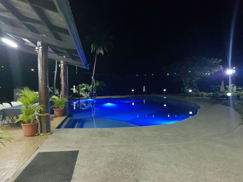 Hotel Bayview Cove Resort