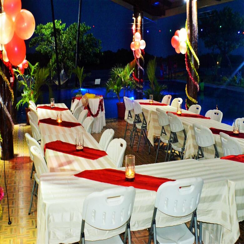 Hotel Bayview Cove Resort