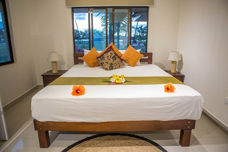 Hotel Bayview Cove Resort