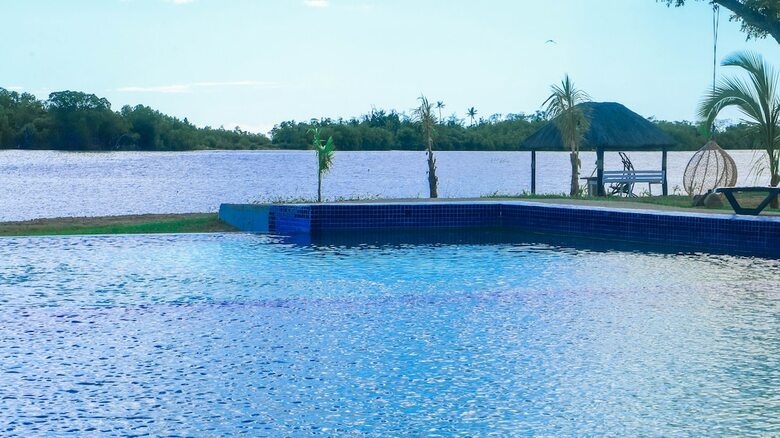 Hotel Bayview Cove Resort
