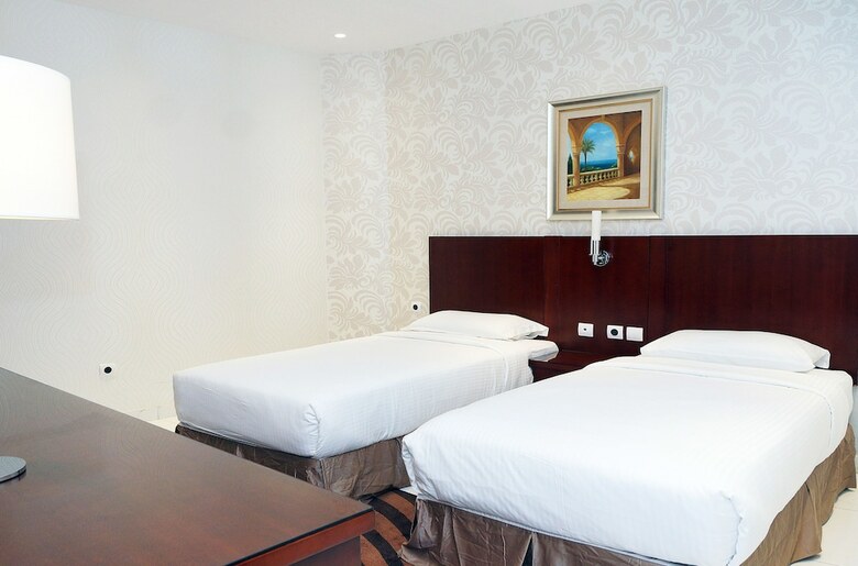 Aparthotel Grand Mayral Hotel