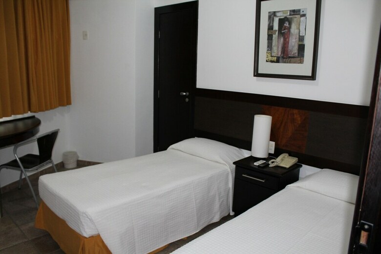 Hotel Dom Henrique