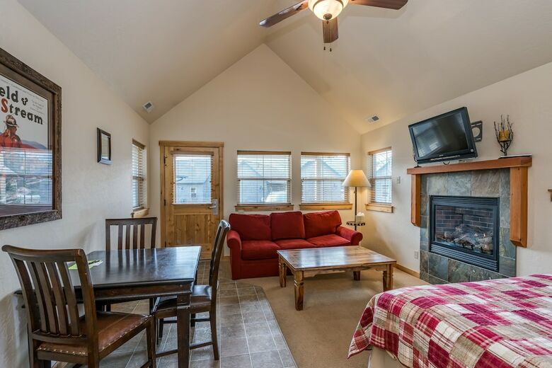 Dover Bay Resort