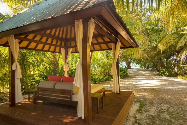 Hotel Denis Private Island